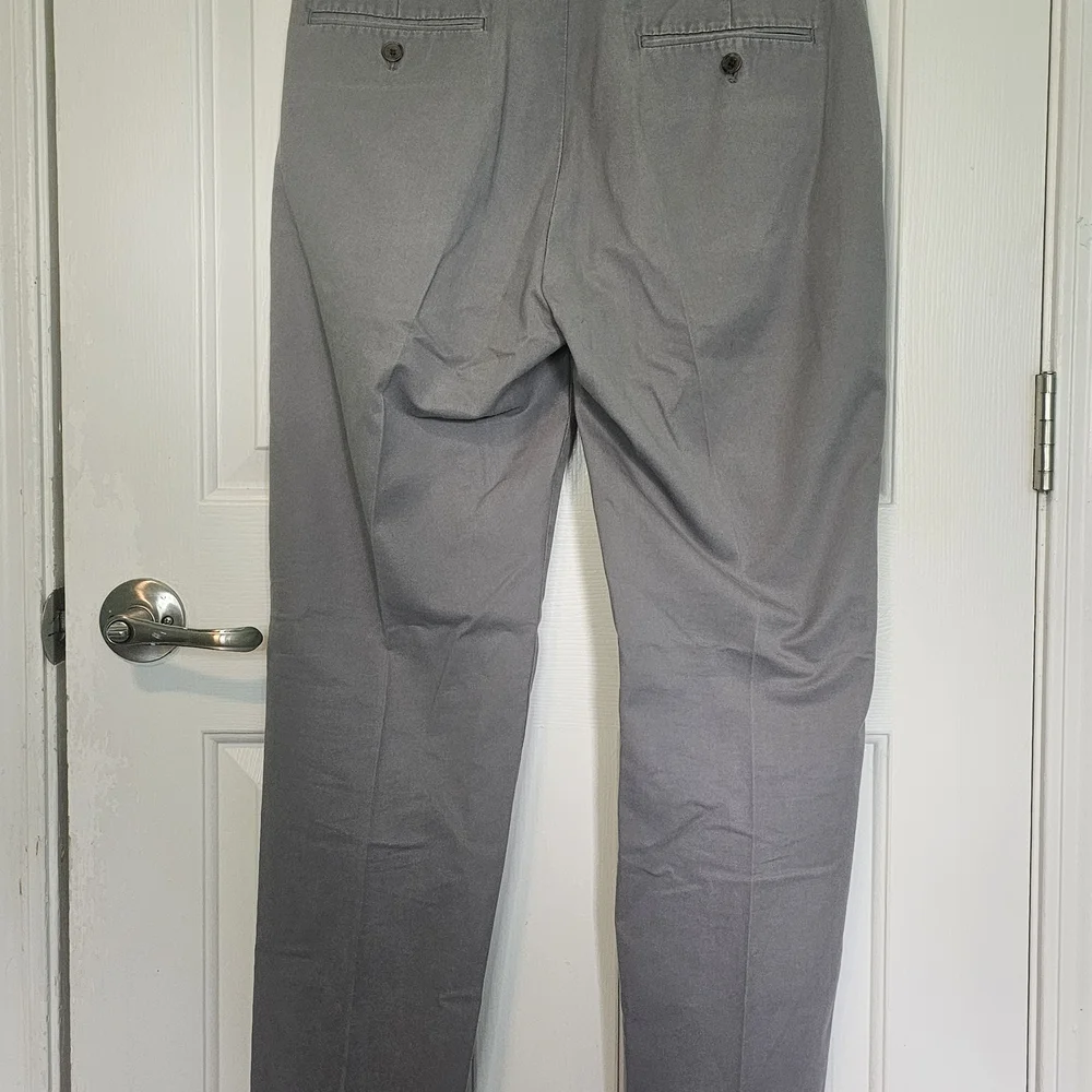 J. Crew Gray Chinos Dress Slacks Men's Sz 32x32